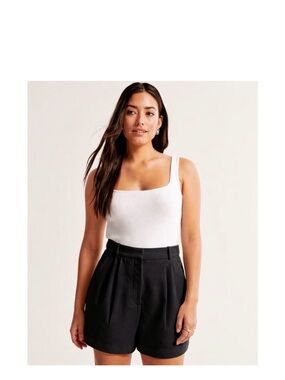 Abercrombie & Fitch Black High-Waist Pleated Women's Shorts